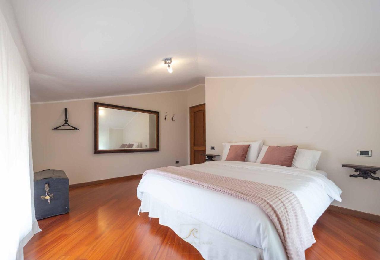 Villa Riva Lago - Apartment With Parking Tavernola Bergamasca Ngoại thất bức ảnh